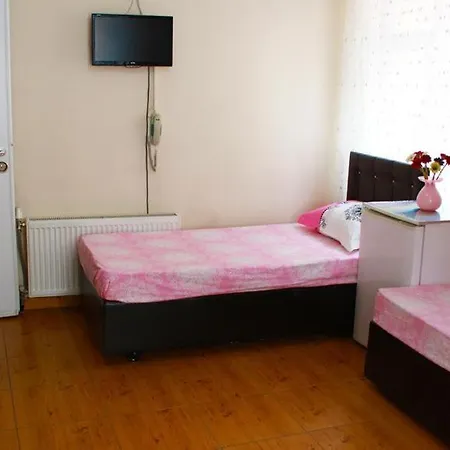 Istanyurt Dorm For Girls Istambul