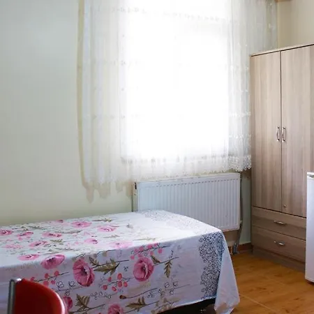 Istanyurt Dorm For Girls * Istambul